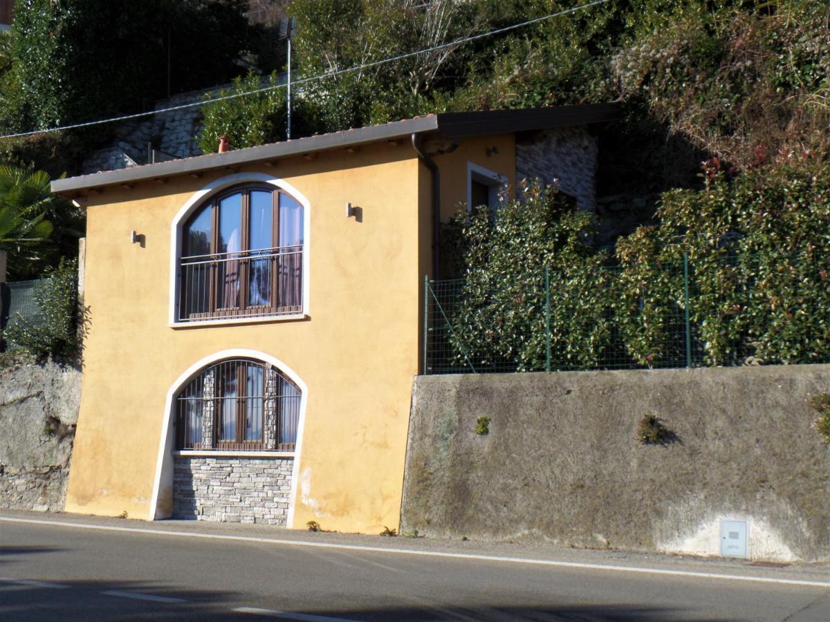 レーザ Casa Miralagoヴィラ エクステリア 写真