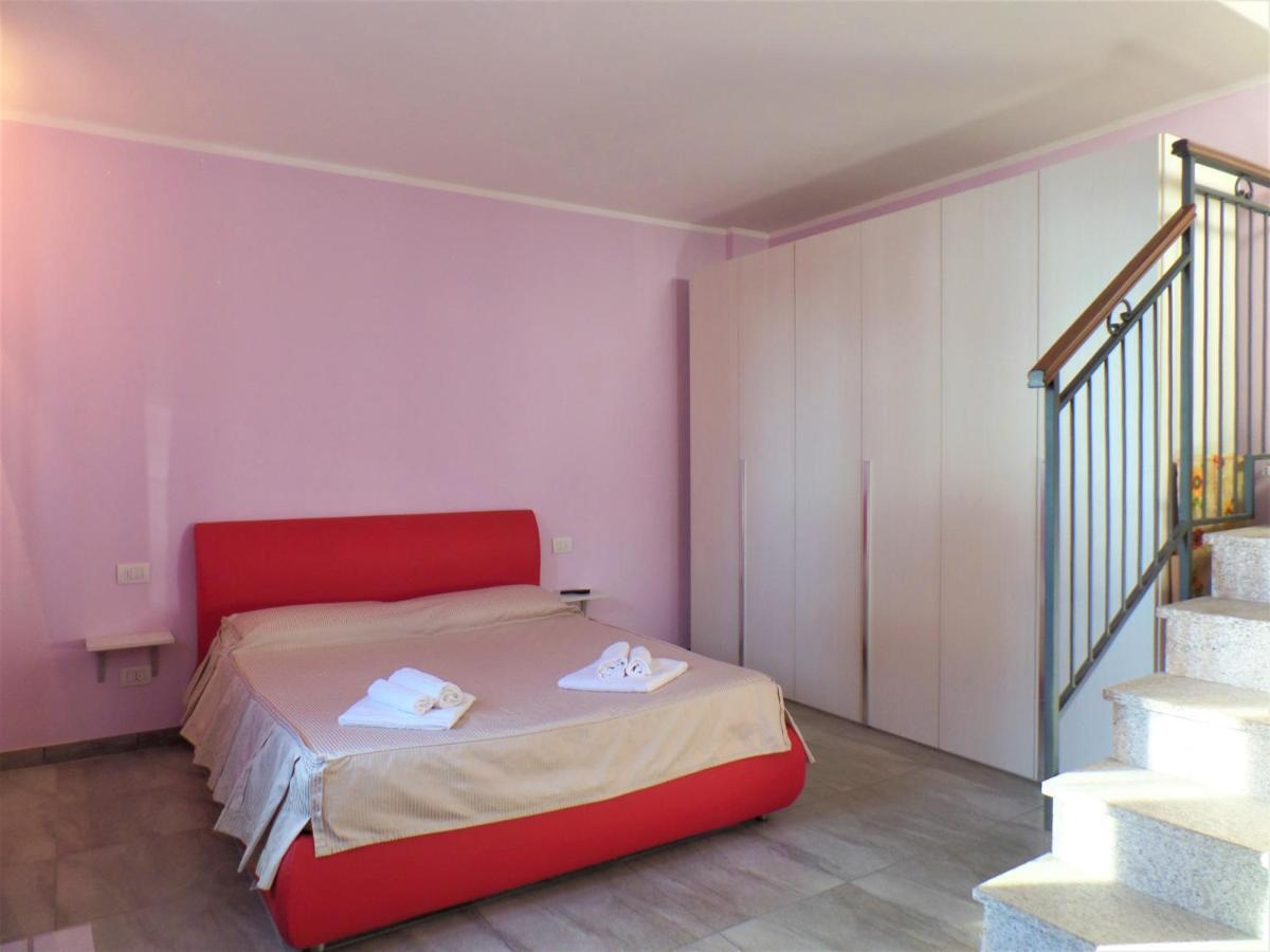 レーザ Casa Miralagoヴィラ エクステリア 写真